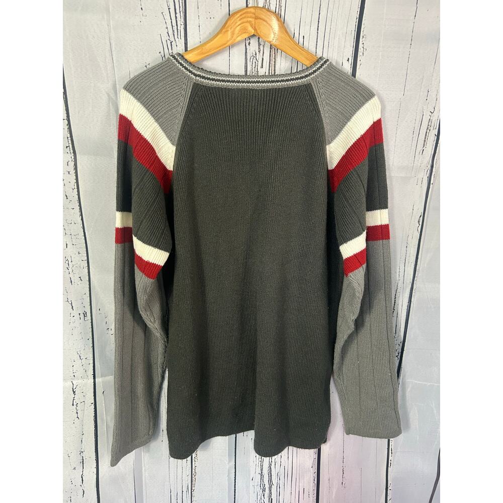 Sweater - Picture 2 of 3